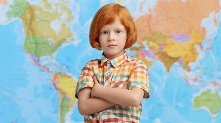 Виїзд дітей за кордон під час воєнного стану: МВС нагадує про правила та необхідні документи