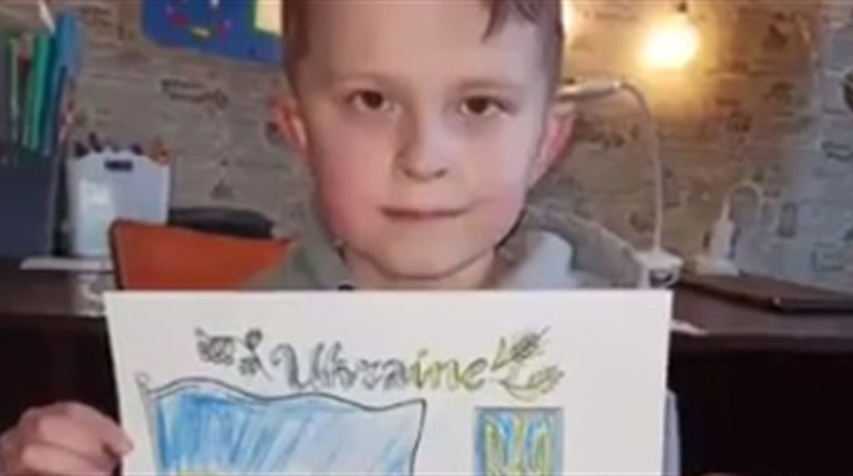 Маленькі першокласники новоград-волинського Ліцею № 4 намалювали найзаповітніше своє бажання