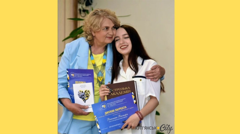 Її перші рядки — про війну: куп’янчанка Вікторія мріє про вільну Україну