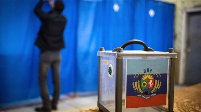 Псевдореферендум "вилізе" боком. Оголошено підозру членам "ЦВК" Луганської псевдореспубліки