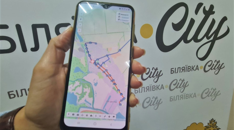 Як біляївцям завантажити і користуватися новим онлайн додатком та відслідковувати рух автобусу