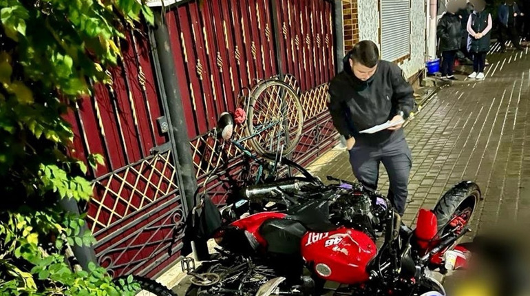 На Одещині підліток збив на мотоциклі жінку, а потім сам загинув