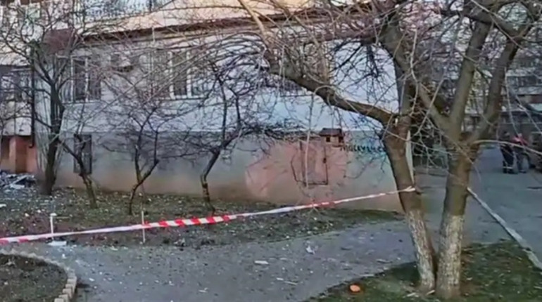 Загарбники атакували медиків і комунальників у Херсоні: є загиблий, чоловіку відірвало ноги