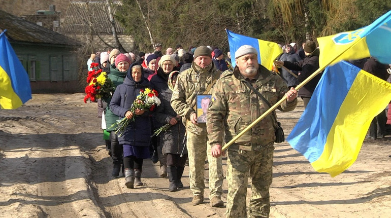 У Куп'янському районі загинув житель села Івот. В останній день зими відбулось прощання з Героєм