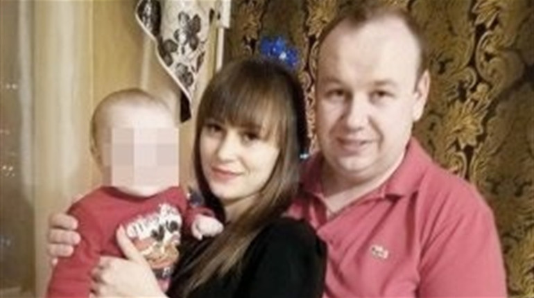 У Коростені нашій землячці колишній чоловік не віддає дитину