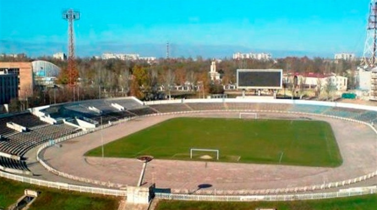 У стадіона «Кристала» новий директор. Розповідаємо, що про нього відомо 