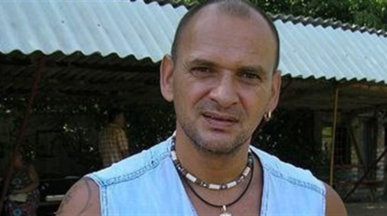 З лаборантів - у колаборанти: працівник школи №9 з Нової Каховки заочно отримав 9 років