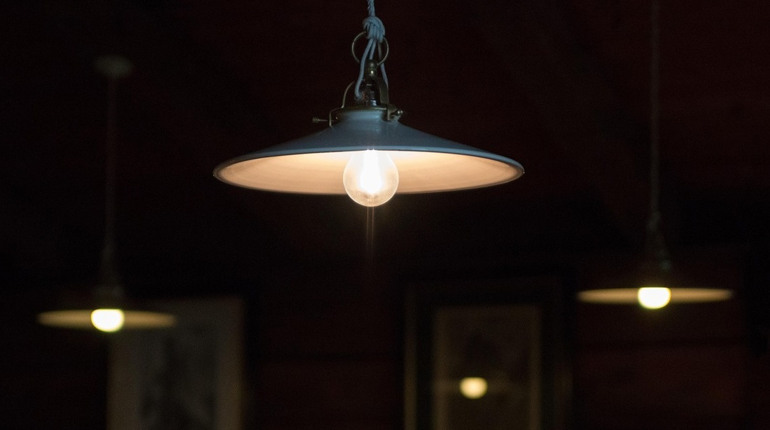 Графік відключення світла на 2 грудня для Барської та Копайгородської громад