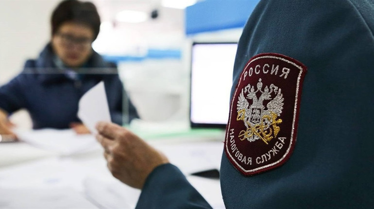 Повідомили про підозру жительці Херсонщини, яка влаштувалася в окупаційну податкову