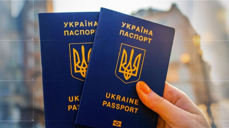 Змінити "по-батькові" або відмовитися від нього: хто і як може це зробити