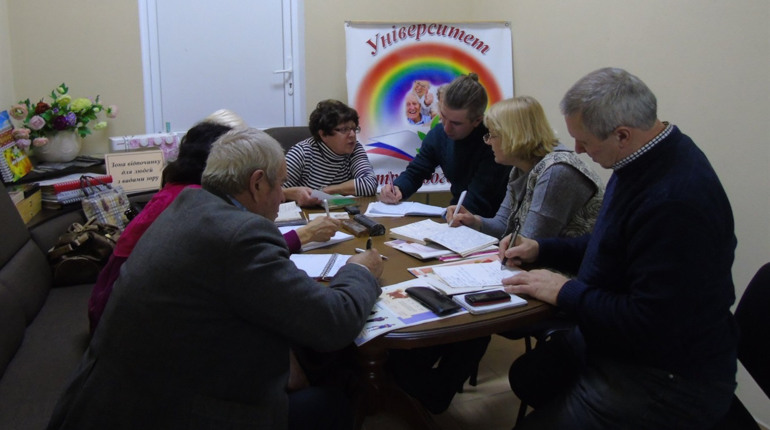 У Сватівській бібліотеці можна вивчити англійську. Заняття безкоштовні
