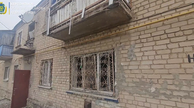 На Херсонщині армія рф завдала ударів по житловим будинкам та соціальній інфраструктурі