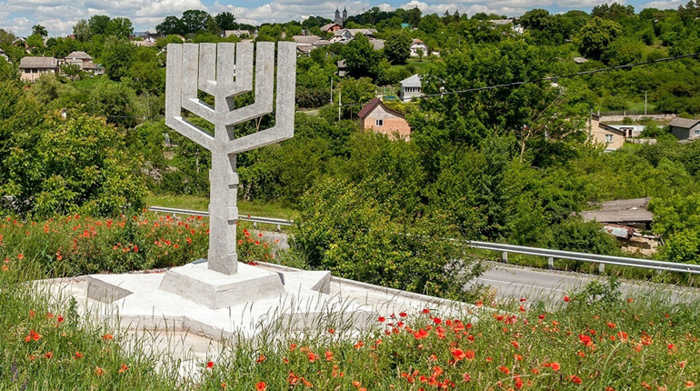 Живцем замуровані. Як росіяни повторили жахливий злочин гітлерівців