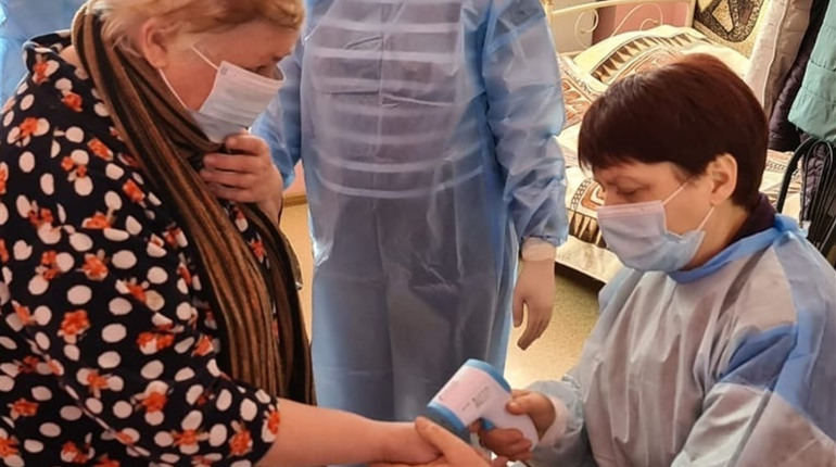 В будинках ветеранів та людей похилого віку вакцинацію пройшли 638 людей