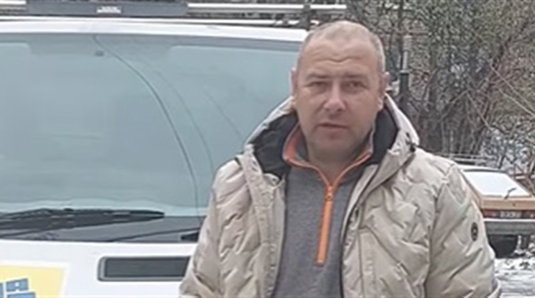 Волонтери подарували мікроавтобус громаді Гуляйполя