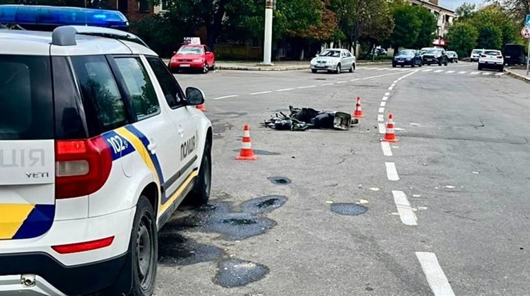 Аварія в центрі Первомайська: постраждав водій, шукають свідків