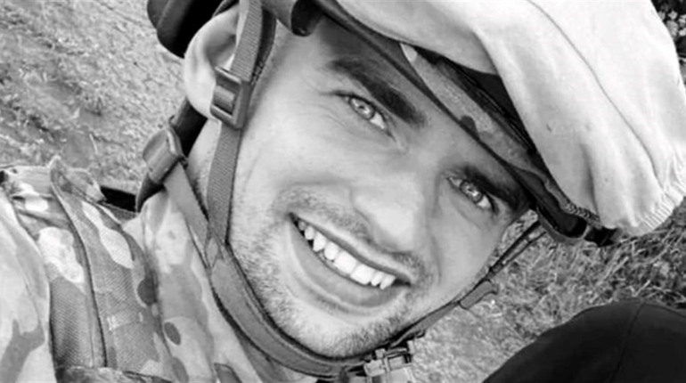 У Нікополі попрощалися із 28-річним захисником України Богданом Цапко