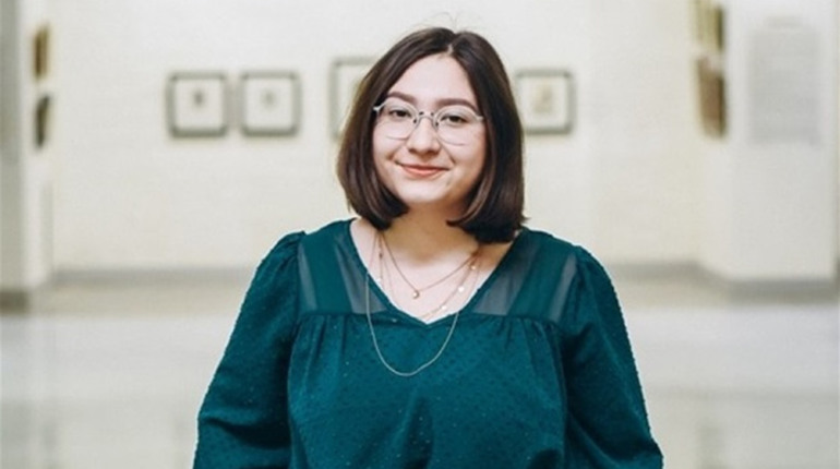 (Не)Вулична мода Луцька: чортків'янка Юлія Фінковська стала переможницею онлайн-глянцю