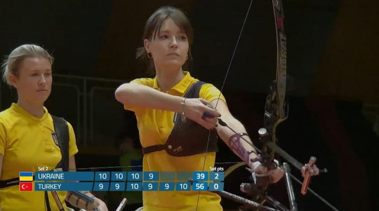Спортсменка з Херсонщини здобула медалі Чемпіонату Європи зі стрільби з луку