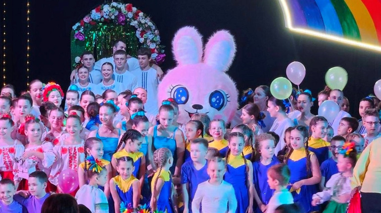 В кожному виступі "Веселки" відчувається майстерність перевірена часом