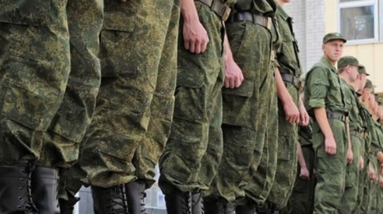25 мешканців окупованої Сірогозщини підписали контракт з російською армією — звіт гауляйтера
