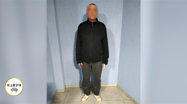 У Херсоні затримали чоловіка, який займався реалізацією канабісу
