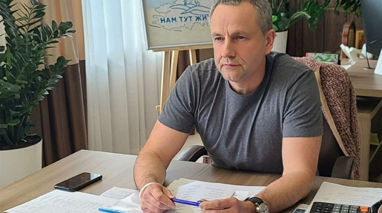 В Херсоні створять умови, аби вантажний транспорт не руйнував дороги. Розповідаємо, що вирішили