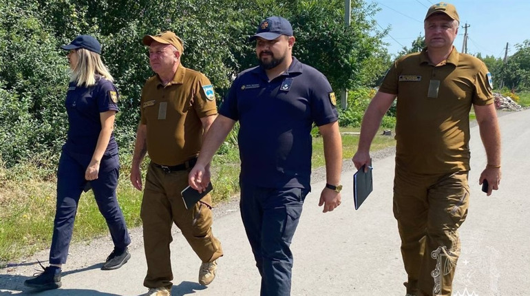 Мешканець Покровська викинув сміття в лісосмугу - отримав 1360 грн штрафу