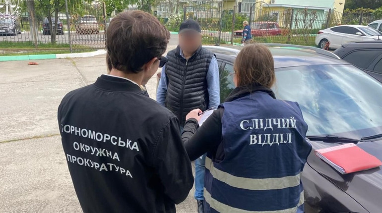 Ексдиректор будинку культури в Одеському районі міг незаконно виплатити собі понад 700 тис. грн
