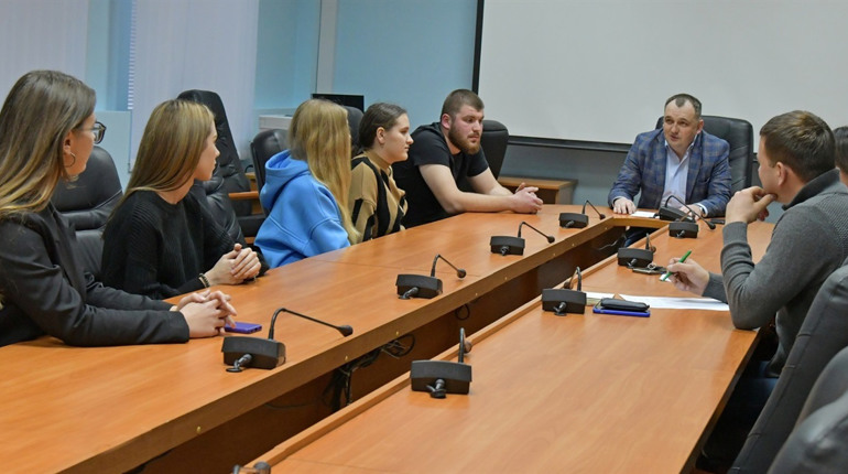 Молоді спеціалісти потрібні всім: РАЕС проводить профорієнтаційну роботу з практикантами