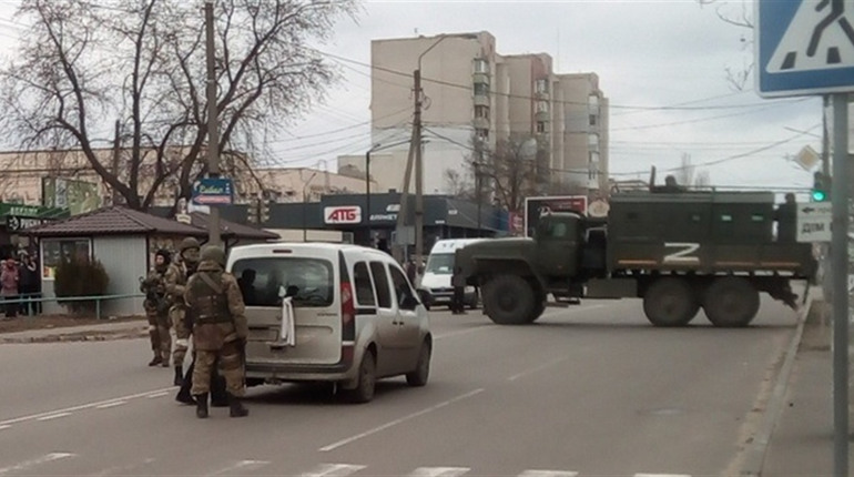 Окупанти в Новій Каховці готуються до "херсонського" сценарію