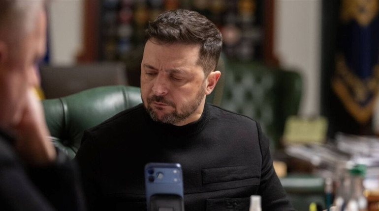 Зеленський наказав посилити протиповітряну оборону Херсона