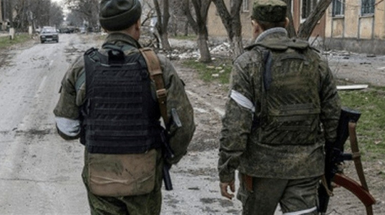 Діють, коли стемніє: свавілля окупантів на лівобережжі Херсонщини