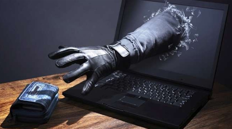 Лише за один день аферисти ошукали жителів Херсона на понад 50 тисяч гривень