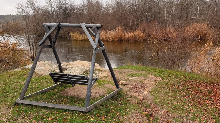 Дощі, потепління і знову холоди: погода у Первомайську наприкінці осені