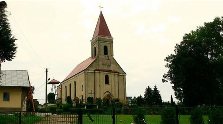 Суд зобов'язав Меденицьку раду створити відділ, який буде охороняти культурну спадщину селища