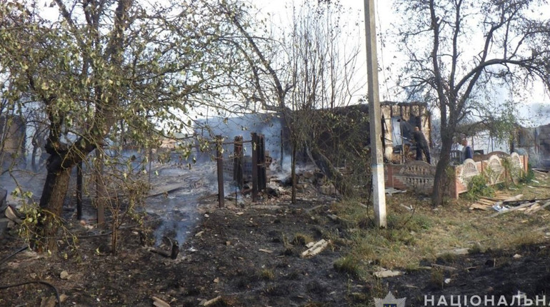 По Глухову чотири рази вдарили з авіації: пошкоджено будинки