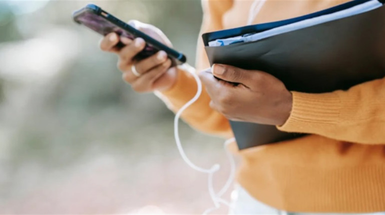 Як SMS-розсилка розширює можливості малого бізнесу?