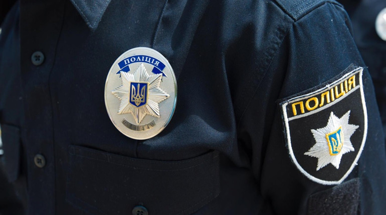 У Переяславі в магазині продавали електронні сигарети без акцизних марок: хроніка поліції