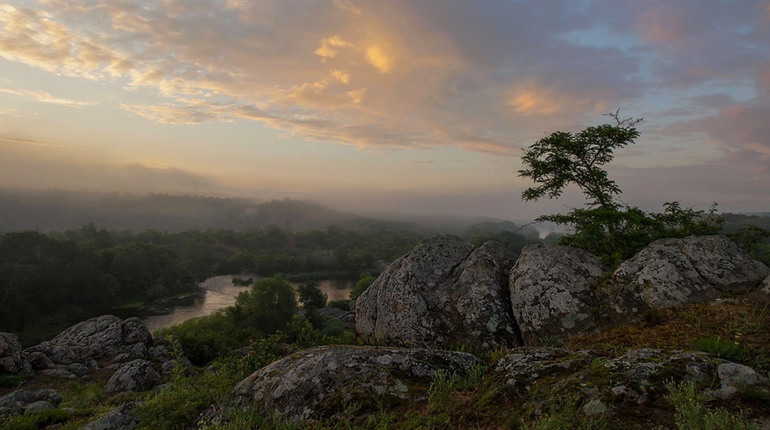 Світлини фотохудожника з Первомайська здобули відзнаки у міжнародному фотовернісажі
