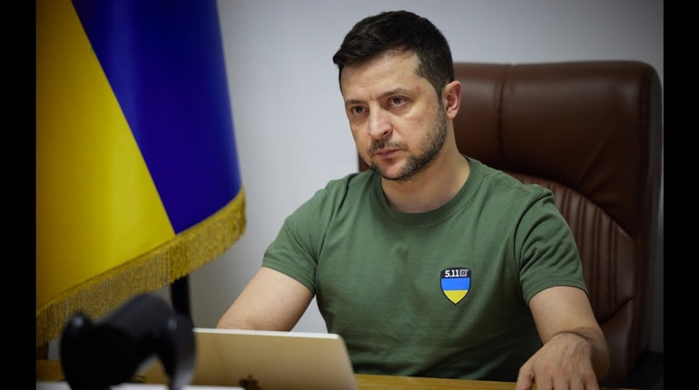 Зеленський про Сєвєродонецьк: Якщо відійти, буде дуже дорого повертатись