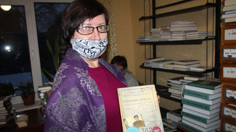Приємна новина для ніжинських книголюбів: бібліотека отримала нову літературу