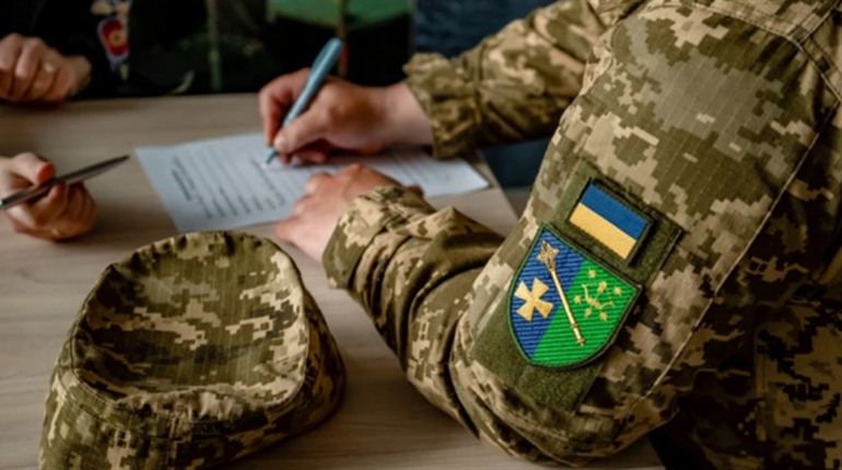 Служба зайнятості пропонує допомогу учасникам бойових дій та особам з інвалідністю внаслідок війни