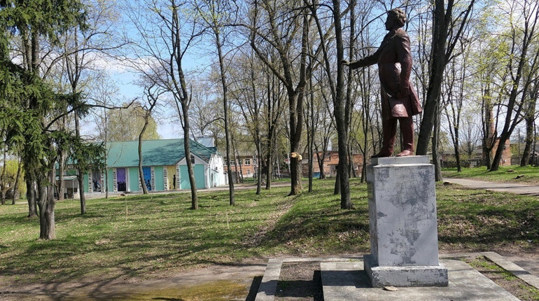 Депутати підтримали демонтаж пам’ятника Пушкіну в Глухові. Куди він поїде