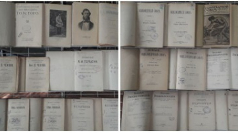 Вкрадені у Херсоні книги окупанти "засвітили" в Генічеську