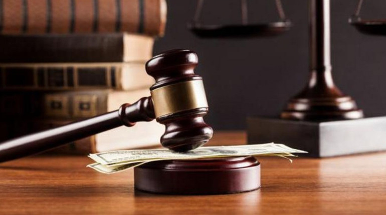 Суд у Переяславі оштрафував матір і сина: вони ображали рідних, перебуваючи напідпитку