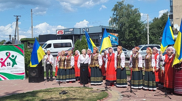 У Мені відбулася культурно-мистецька акція на підтримку ЗСУ
