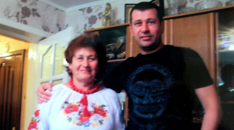 «Пам’ятаємо героїв»: загиблий у зоні АТО конотопчанин Юрій Орел у спогадах мами