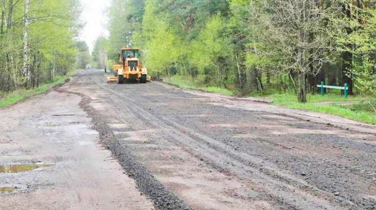 Цьогоріч планують капітально відремонтувати 17 км дороги до Білого озера