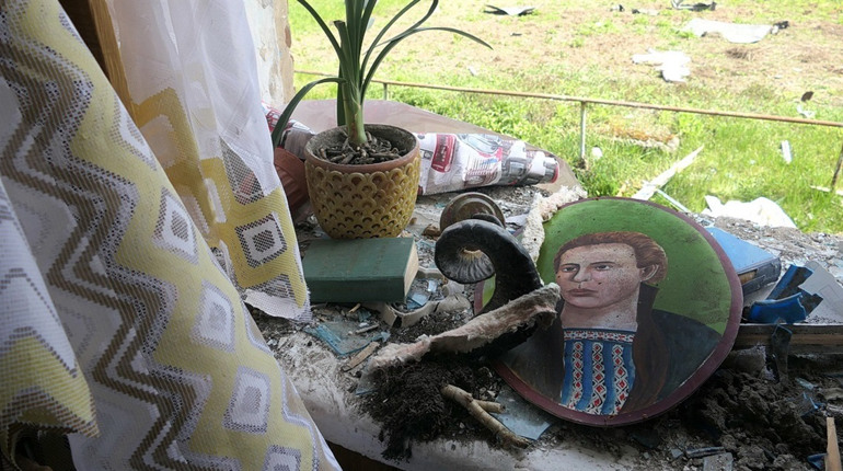 Росіяни скинули авіабомбу на ліцей у Свесі: подробиці з місця події